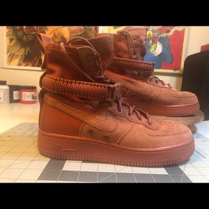 Air Force one high dusty peach. Men’s sz 8.5